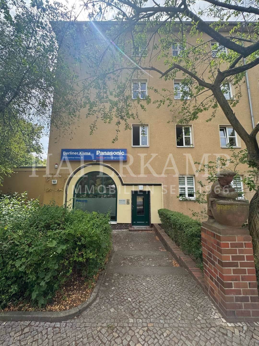 Bezugsfreie 2-Zimmer-Wohnung mit Dielenboden – Berlin – Vorschaubild 3