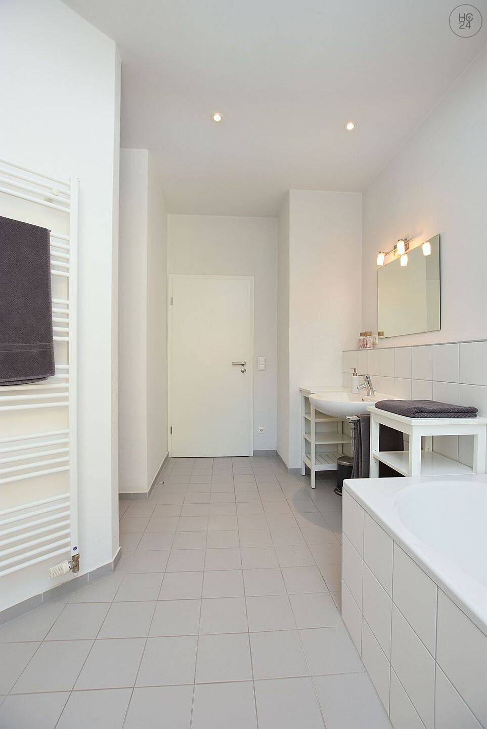 Wunderschöne, modern möblierte Altbauwohnung mit Balkon in Stuttgart Süd – Stuttgart – Vorschaubild 4