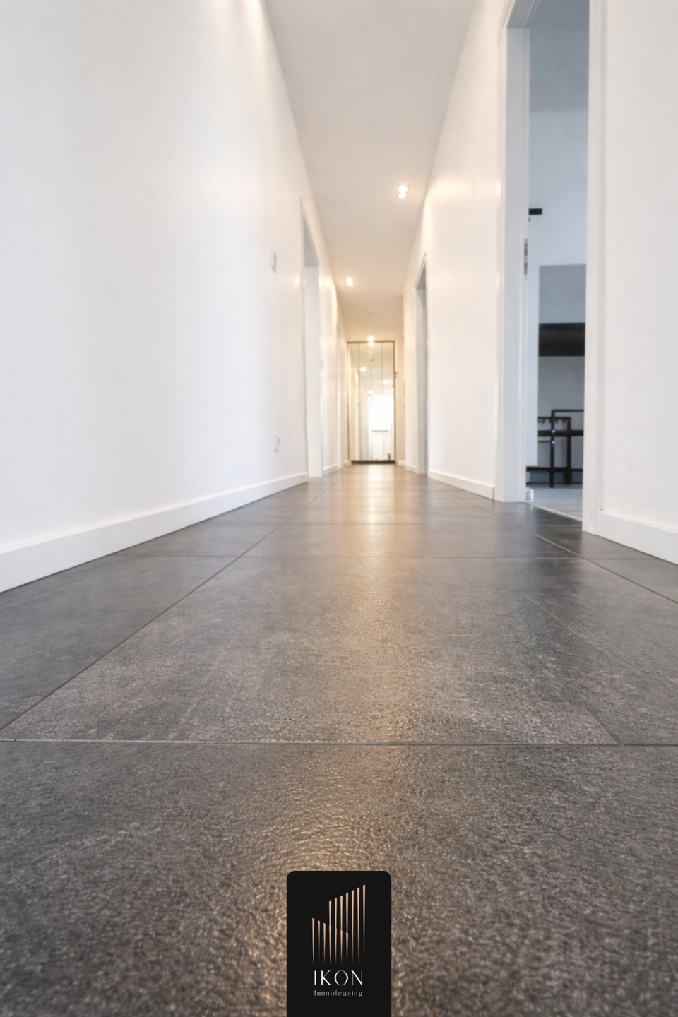 Zentrale 4-Zimmer-Wohnung in Nürnberg – viel Platz, modernisiert & ideal für Eigennutzer oder Kapitalanleger – Nürnberg – Vorschaubild 2