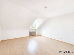ELVIRA - Moosach, lichtdurchflutete Dachgeschosswohnung mit Südost-Loggia in begehrter Lage – 80993 München – Vorschaubild 9