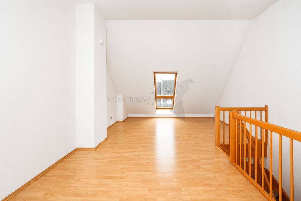 Gemütliche 2 Raum Maisonette DG-Whg. mit Aufzug, Dachterrasse und Tageslichtbad – Chemnitz – Vorschaubild 4