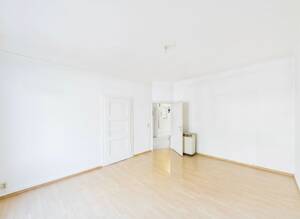 Großzügige 4,5-Zimmer-Altbauwohnung mit viel Potenzial im beliebten Stuttgarter Westen – 70193 Stuttgart – Vorschaubild 4