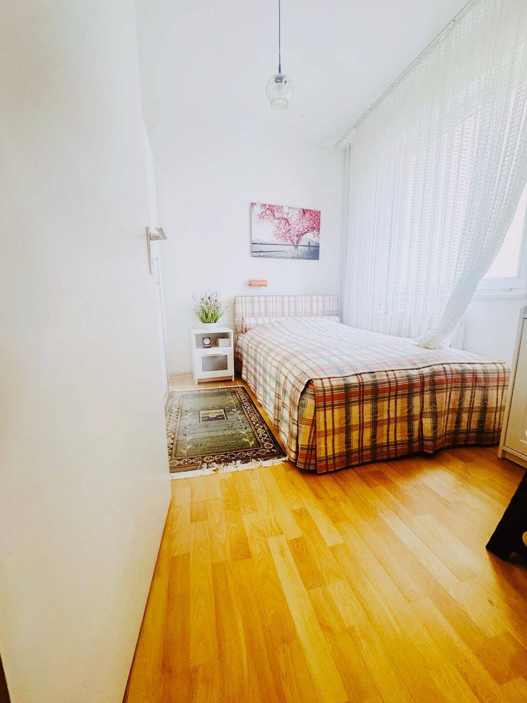 Exklusive Lage nähe Kurfürstendamm - vermietete 2- Zimmer- Wohnung – Berlin – Vorschaubild 4