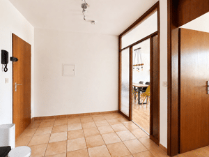 Gut geschnittene, helle 3-Zimmer-Wohnung mit sonniger Innenhofloggia, Balkon und TG-Stellplatz in der List – 30161 Hannover – Vorschaubild 8