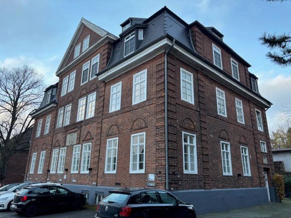 Großzügige 2-Zimmer-Wohnung in gepflegtem Mehrfamilienhaus! ! Bitte bewerben Sie sich online ! – 24944 Flensburg – Bild 1 von 8