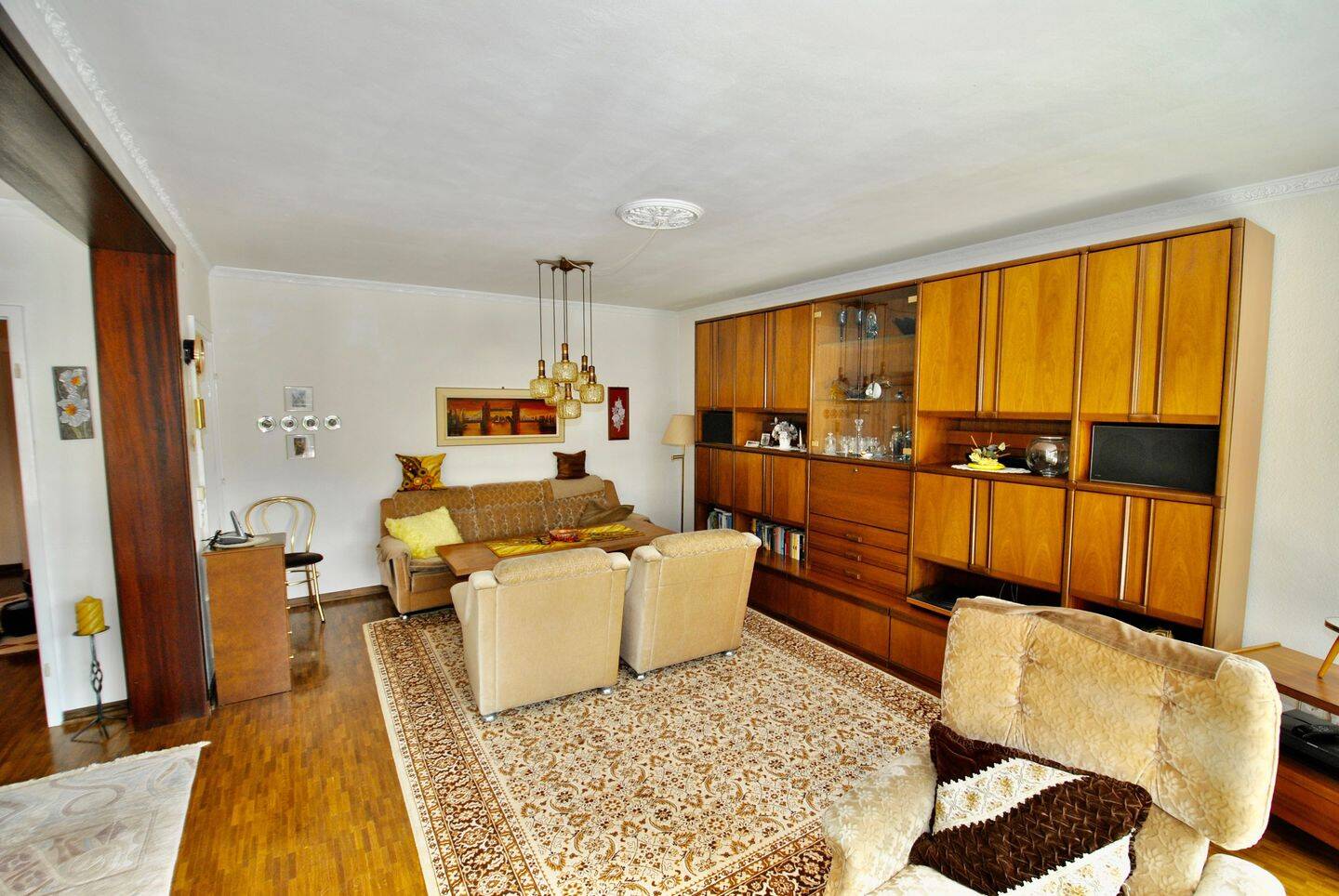 Blankenese! Lichtdurchflutete Wohnung mit Süd-Westbalkon und Tiefgarage! – Hamburg – Vorschaubild 3
