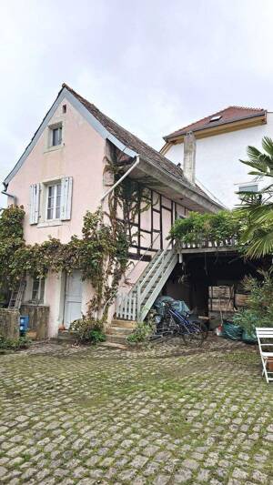 Bis zu 650m² Wohnfl. realisierbar ! In sich geschlossenes Areal ! Herrenhaus aus dem Jahr 1839 ! – 67434 Neustadt an der Weinstraße – Vorschaubild 4