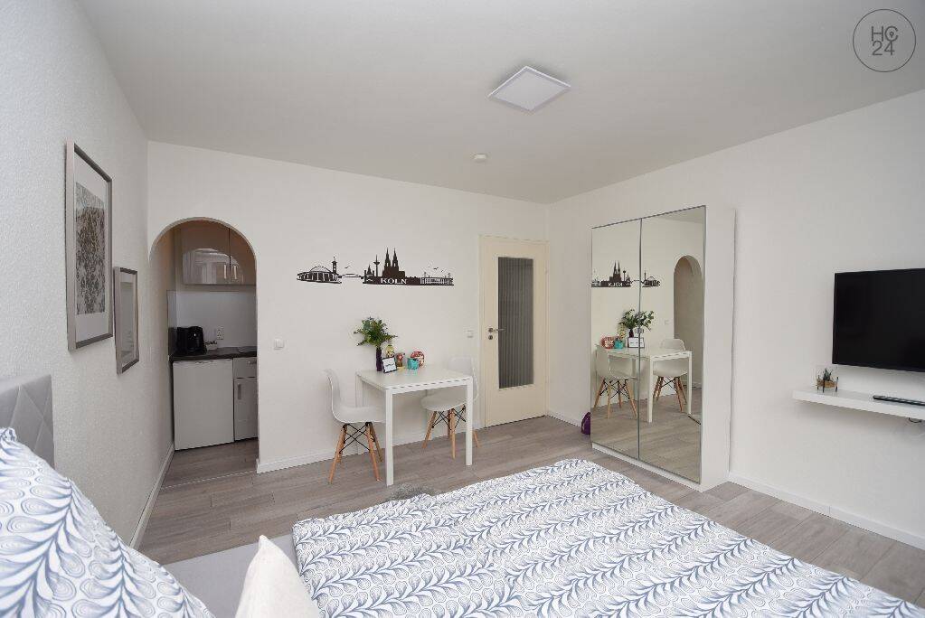 Modern möbliertes Apartment mit Internet in der Südstadt – Köln – Vorschaubild 4