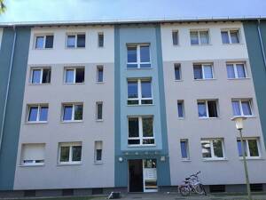 3-Zimmer-Wohnung mit Balkon in Küppersteg