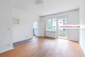 IMMOBERLIN.DE - Ersteinzug nach Kernsanierung! Helle Wohnung mit Westbalkon & Garten – 12249 Berlin – Vorschaubild 2