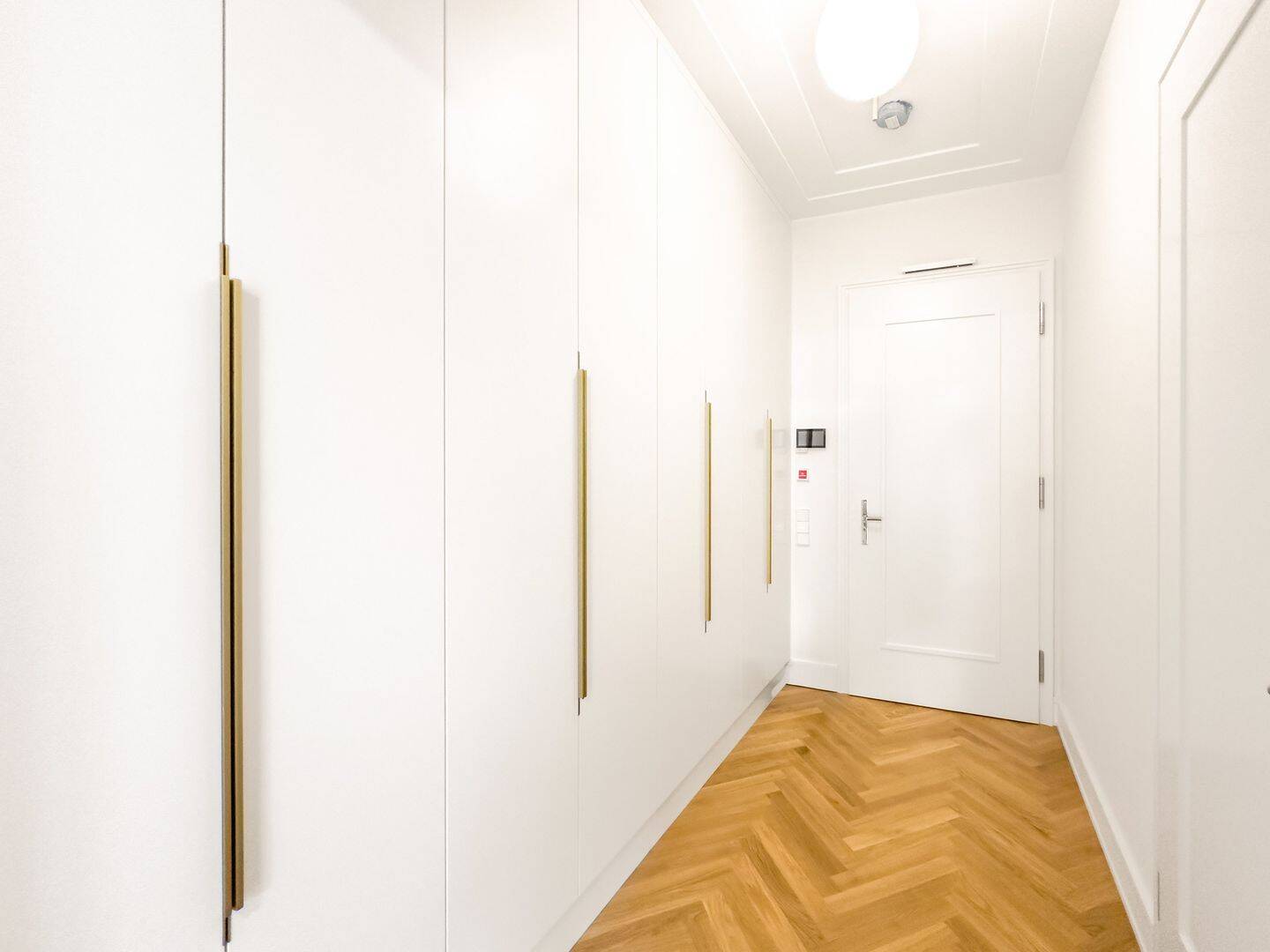 Neubau-Erstbezug in einem Projekt von Ralf Schmitz – Düsseldorf – Vorschaubild 2