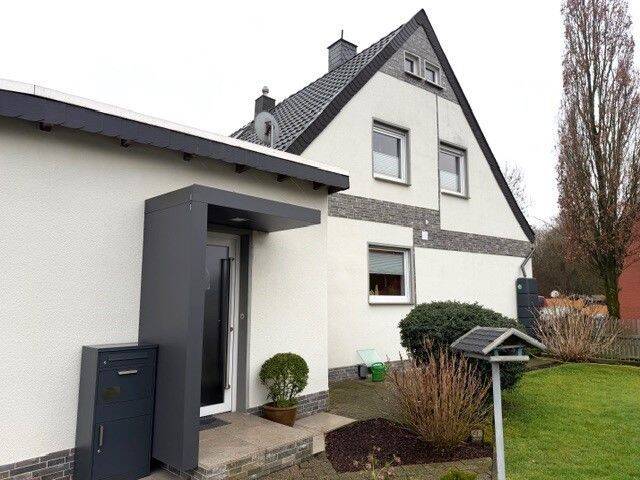 Gepflegtes, helles Wohnhaus mit Einbauküche – Mönchengladbach – Vorschaubild 4