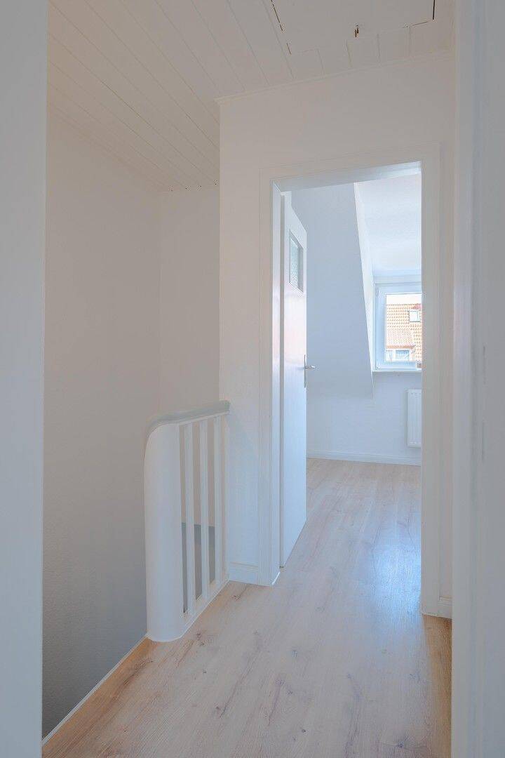 Freundliches Reihenhaus - renoviert, mit neuer Heizung – Bremen – Vorschaubild 9