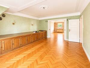 Sofort bezugsfrei: 4-Zimmer-Wohnung mit exklusivem Garten und Balkon in Düsseldorf – 40599 Düsseldorf – Vorschaubild 6