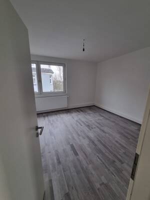 Investition mit Zukunft-Mehrfamilienhaus mit Ausbaureserve im aufstrebenden Dortmunder Hafenquartier – 44147 Dortmund – Vorschaubild 3
