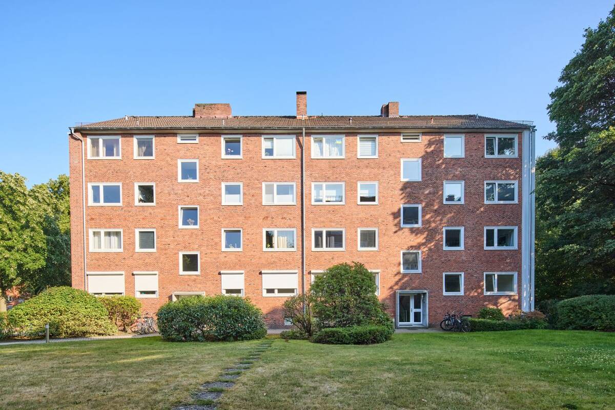 Perfekt geschnitten, zentral und dennoch ruhig - 3-Zimmer-Wohnung in Barmbek-Nord – 22305 Hamburg – Bild 1 von 9