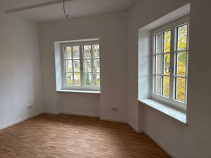 *Erstbezug - großzügige und exklusive 4- Raumwohnung in saniertem Altbau* – 1324 Dresden – Vorschaubild 6