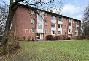 Renovierungsbedürftige 2-Zimmer-Eigentumswohnung mit Balkon in Kiel-Holtenau