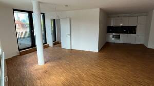 Großzügige, helle 2 Zimmerwohnung mit erstklassigem Skyline-Blick – 60594 Frankfurt am Main – Vorschaubild 4