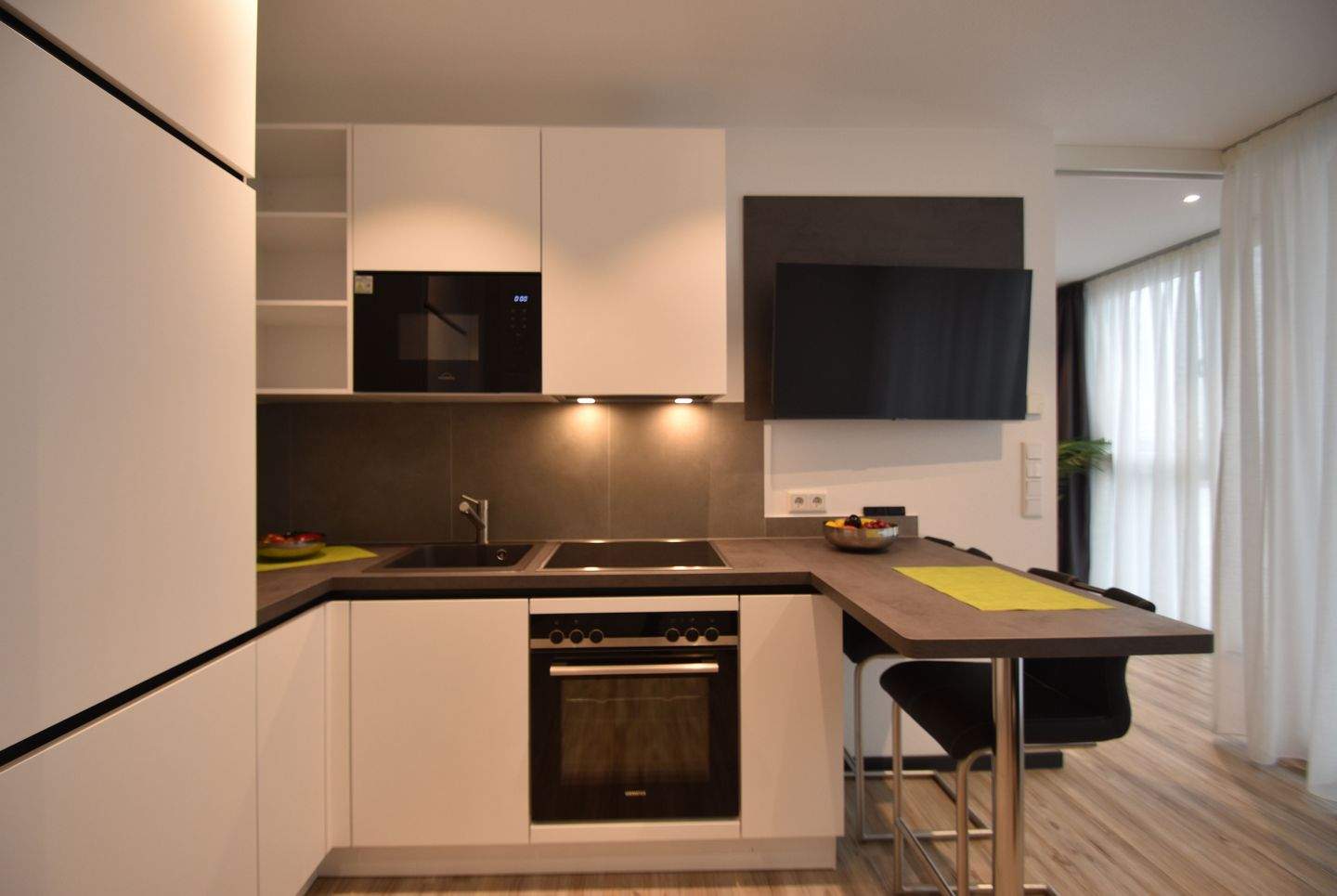 Möbliertes Apartment, 2 Zimmer für 1 Person, zentrale Lage - verfügbar ab sofort