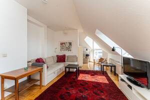 Helle 2-Zimmer Dachgeschosswohnung mit tollem Ausblick – 12059 Berlin – Vorschaubild 4
