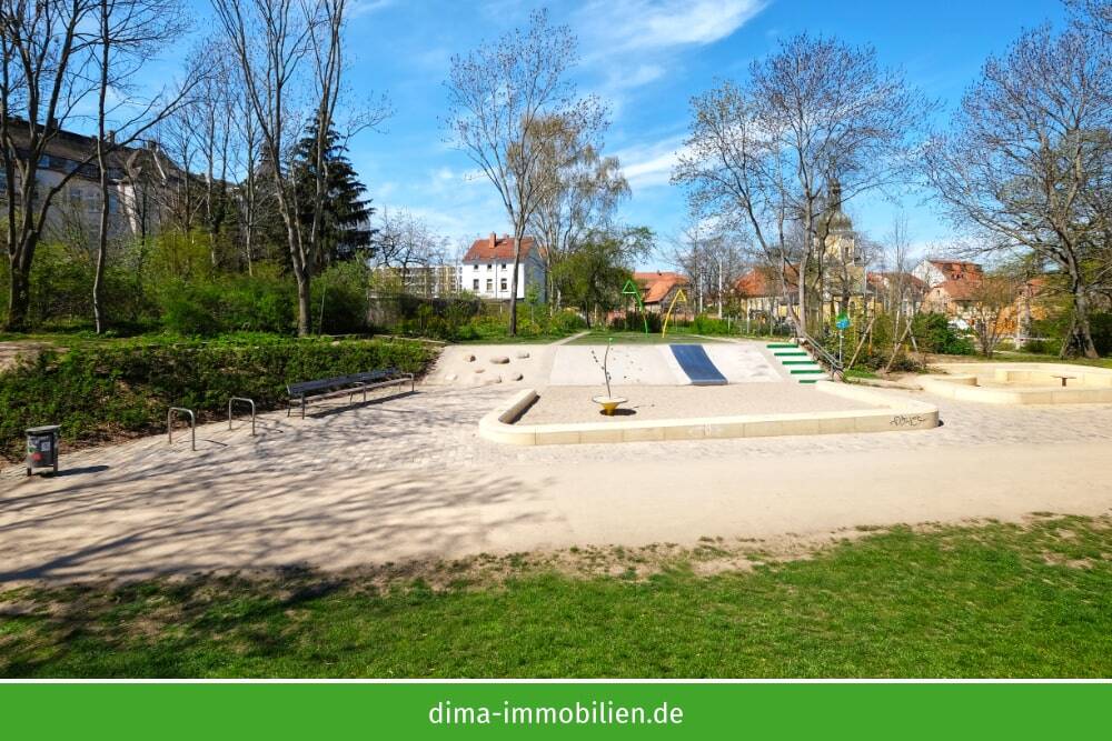energieeffizienter NEUBAU-ERSTBEZUG: 2 Balkone, EBK mgl., Stellplatz, HWR, Keller, Aufzug u.v.m. – Leipzig – Vorschaubild 9