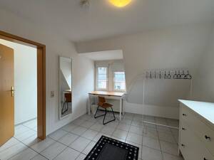 WG-Zimmer auf Zeit in Stuttgart-Zentrum - mieten ab 1 Monat – 70182 Stuttgart – Vorschaubild 4