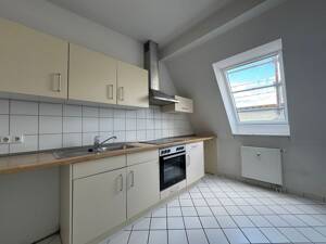 Helle, renovierte 3-Z-Wohnung mit Dachterrasse und EBK – 22417 Hamburg – Vorschaubild 6
