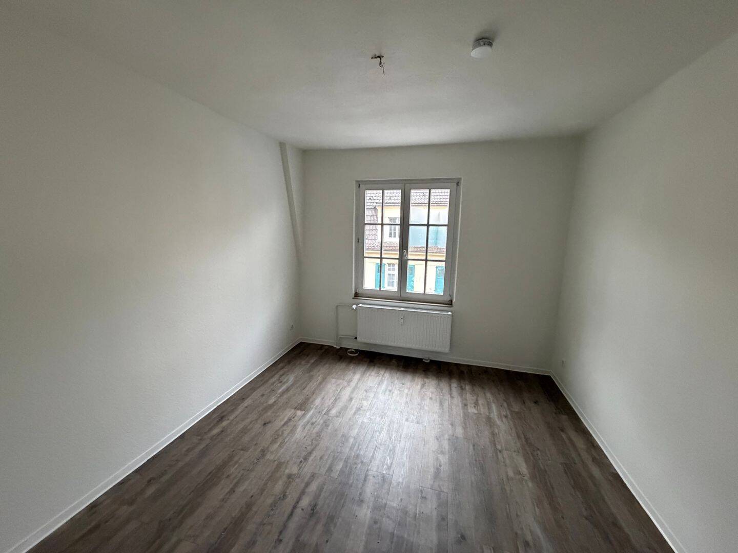 Wohnen in historischer Siedlung, 2-Zimmer Dachgeschosswohnung – Duisburg – Vorschaubild 4