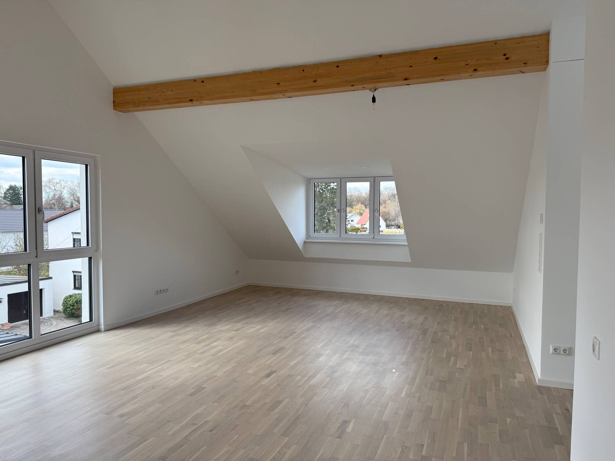 Traumhafte 90qm DG-Wohnung in Allach – Erstbezug nach Ausbau – München – Vorschaubild 5