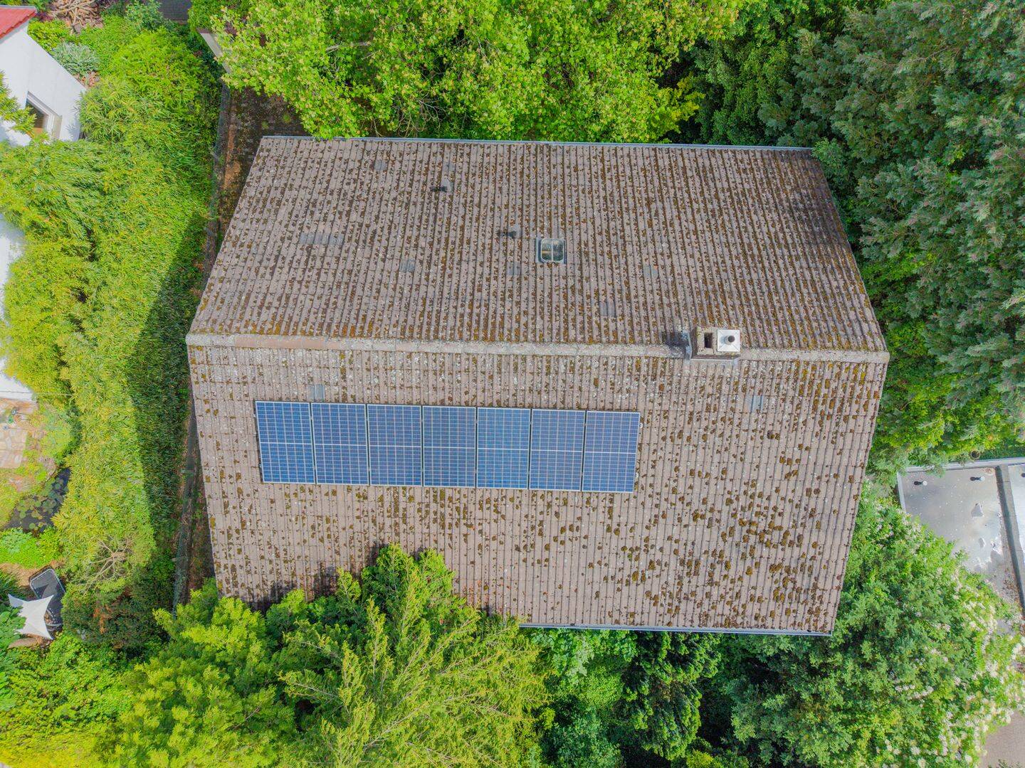 Ein Haus zum Anpacken: Zwei Wohneinheiten mit Perspektive in Lage! – Lage – Vorschaubild 5
