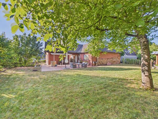 Haus in 54634 Bitburg mit 260 m² kaufen