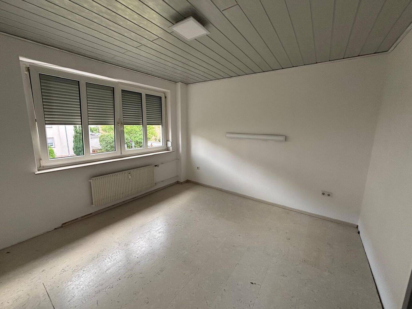 Helle und ruhige 3 Zimmer Wohnung, ohne Provision – Feucht – Vorschaubild 3