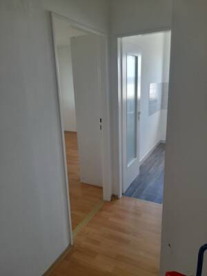 Vermietung 2 Zimmer Wohnung – 91058 Erlangen – Vorschaubild 2
