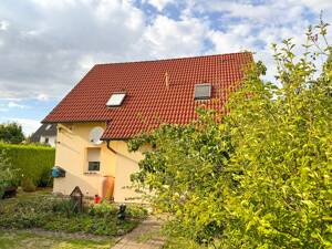 kurze Wege für den Alltag - Bj. 2003 | Gäste-WC | Tageslichtbad | gepflegter Garten | Doppelcarport – 4319 Leipzig – Vorschaubild 4