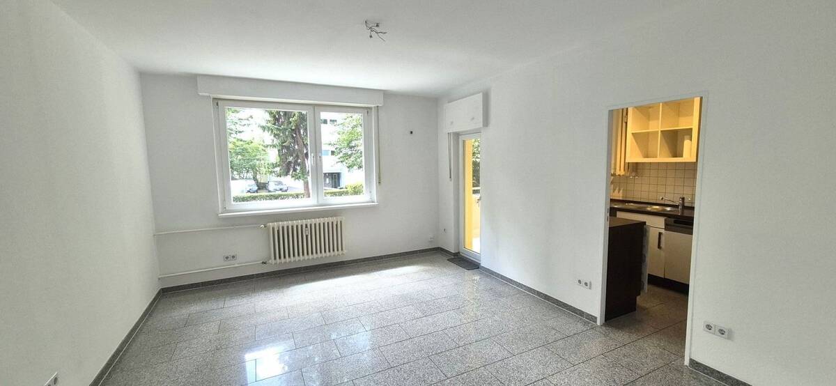 Nahe dem KaDeWe, ruhiges, helles, sonniges Single Apartment mit Grünblick – 10777 Berlin – Bild 1 von 9