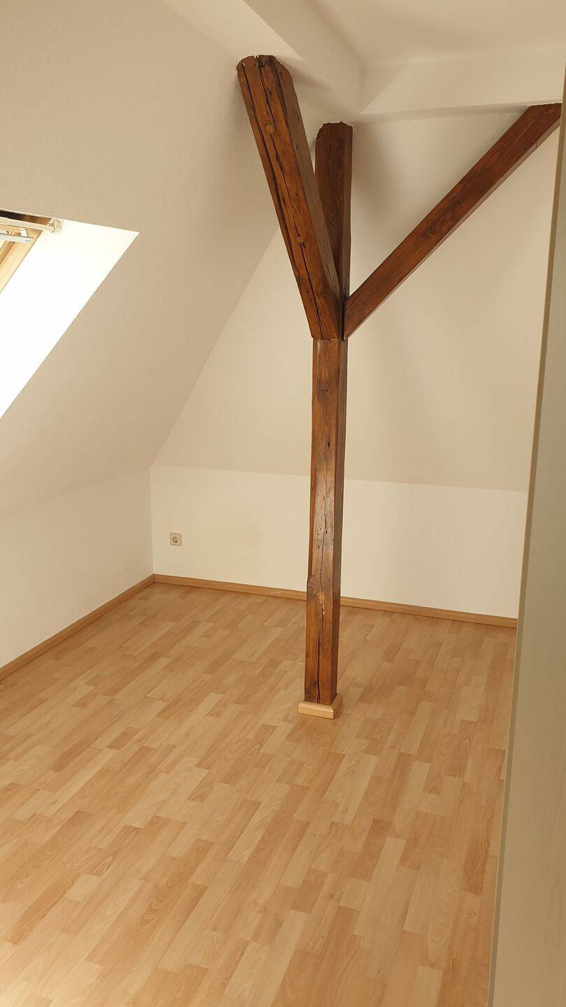 Smarte gemütliche 2-Zimmer-Dachgeschoßwohnung in Dresden Löbtau-Süd – Dresden – Vorschaubild 3