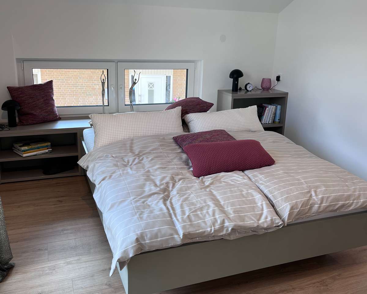 ! Tolles Mehrgenerationenhaus mit Einliegerwohnung ! Grundstück in Premium-Lage inklusive ! – Pforzheim – Vorschaubild 8