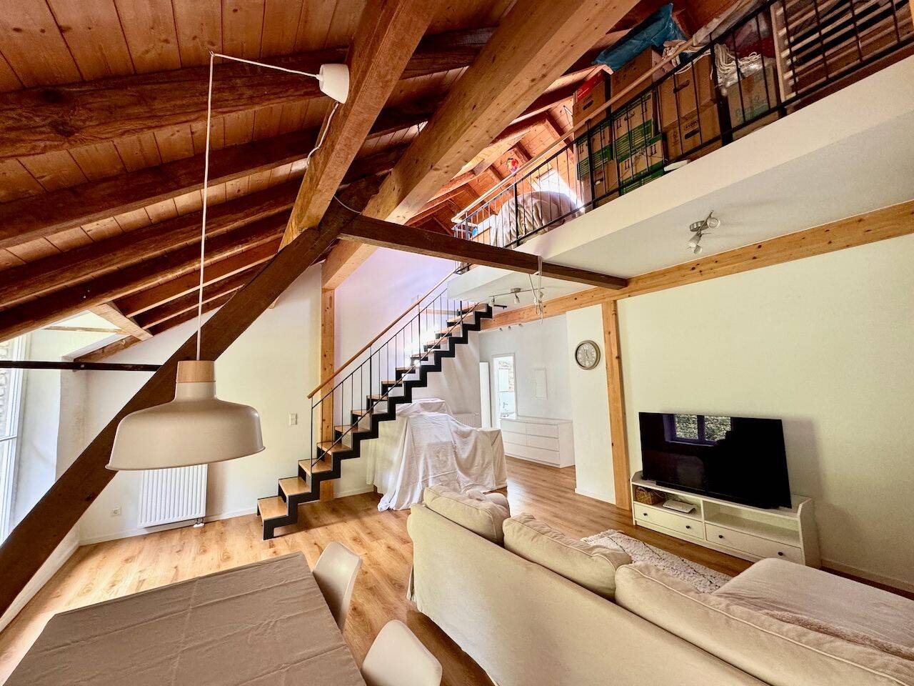Bornheim-Brenig: EXKLUSIVE 4,5-ZIMMERWOHNUNG IM 1.OG IN HISTORISCHEM AMBIENTE ca. 95 m² Wfl. – Bornheim – Vorschaubild 6