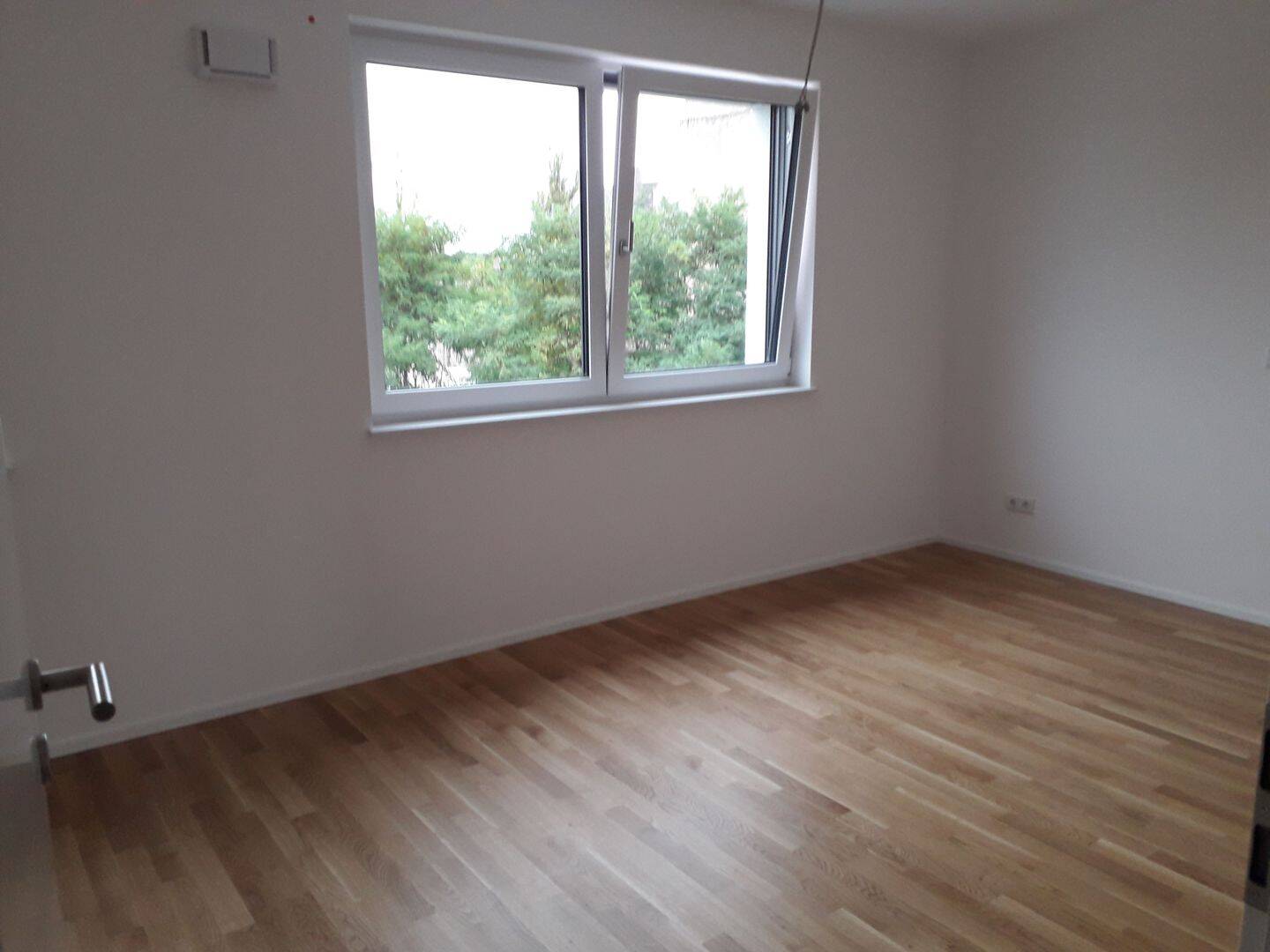 Neuwertige und moderne 2-Zimmer-Wohnung: Ideal für Singles oder Pärchen – Fürth – Vorschaubild 3