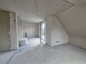 URBAN WOHNEN IM VORDEREN WESTEN | Das Dachstudio zwischen Stadthallengarten und Tannenwäldchen – 34119 Kassel – Vorschaubild 3