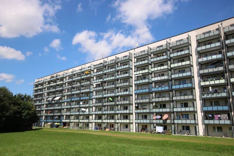 Moderniserte 2 Zi.Whg. mit Balkon unf Aufzug am Nord-Ostsee-Kanal zum 12.06.2026