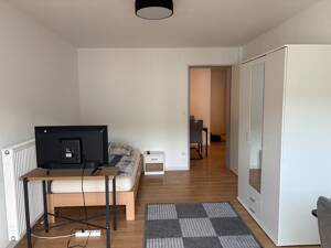 Modernes WG-Zimmer in Uni- und Westbahnhof-Nähe mit eingebauter Küche, Badewanne und Aufzug – 52072 Aachen – Vorschaubild 3