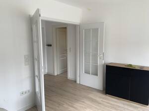 Möblierte Penthouse-Wohnung in guter Wohngegend – 22149 Hamburg – Vorschaubild 3