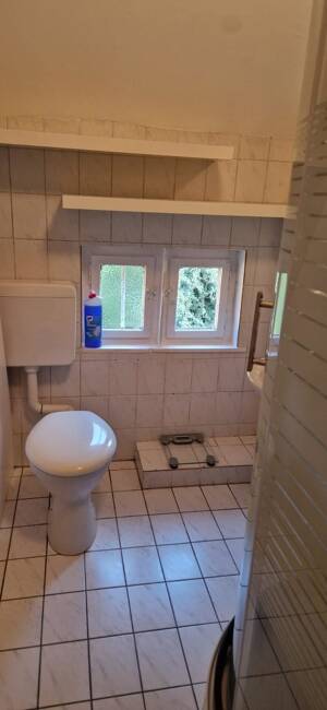 2 Zimmer Wohnung an Einzelperson zu vermieten. – 65207 Wiesbaden – Vorschaubild 4