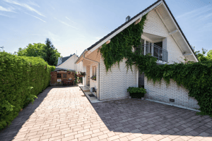 Hochwertiges Einfamilienhaus mit stilvollem Wohnkonzept auf 500m2 Grundstück in zentraler Lage! – 12524 Berlin – Vorschaubild 2