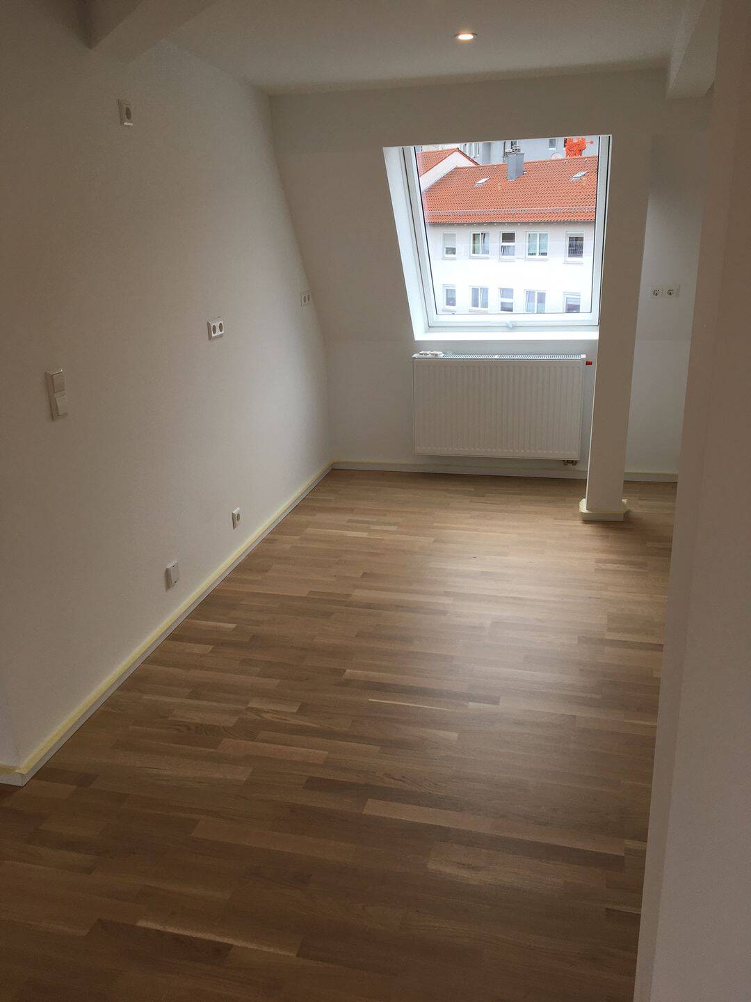 Moderne 4-Zimmer-Maisonettewohnung mit Balkon und hochwertiger Ausstattung in Stuttgart-Stöckach – Stuttgart – Vorschaubild 2