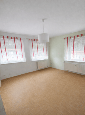 antaris Immobilien GmbH **Große 3-Zi.-Wohnung im 1. OG - stabile Mieteinnahmen** – 99100 Erfurt – Vorschaubild 5