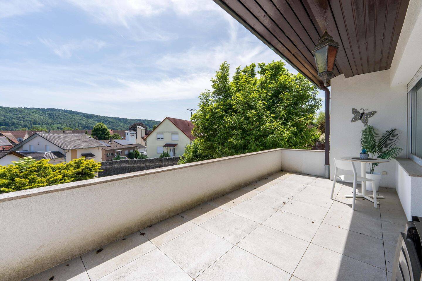 Design trifft Weitläufigkeit: Modernisierte Wohnperle mit 233 qm Wohnfläche - inkl. Video! – Laufenburg (Baden) – Vorschaubild 8