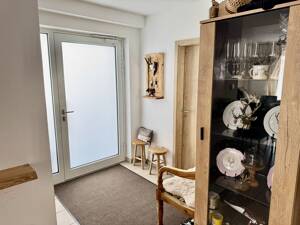 Neuwertiges Familienhaus mit Wohlfühlfaktor - Einbauküche, Wärmepumpe, Kachelofen, Klima & Terrasse – 64839 Münster – Vorschaubild 9